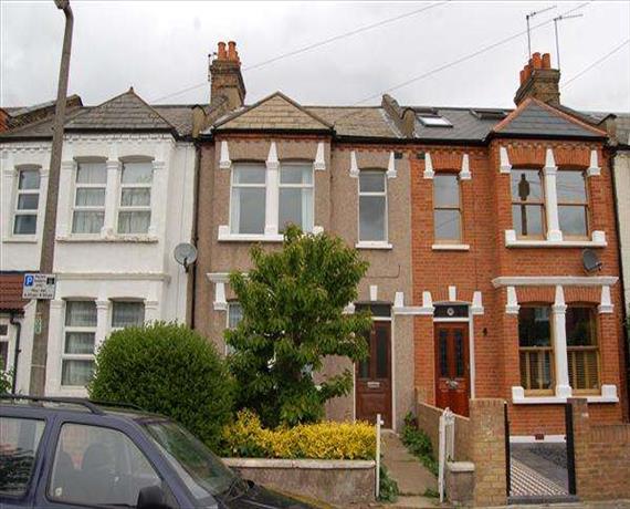 4 Bedroom Terraced